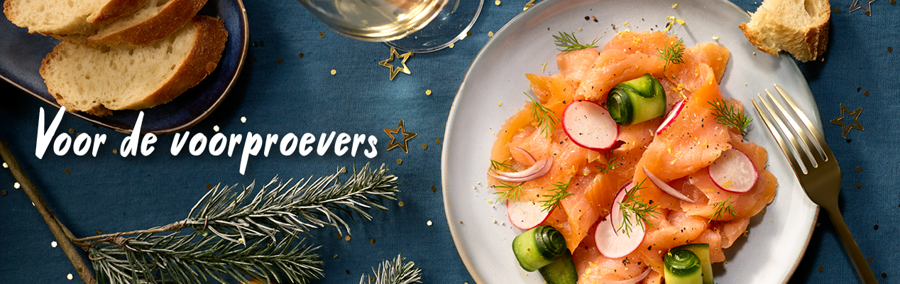 Het voorgerecht met gerookte Noorse zalm