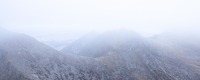 How to layer up for mountain days