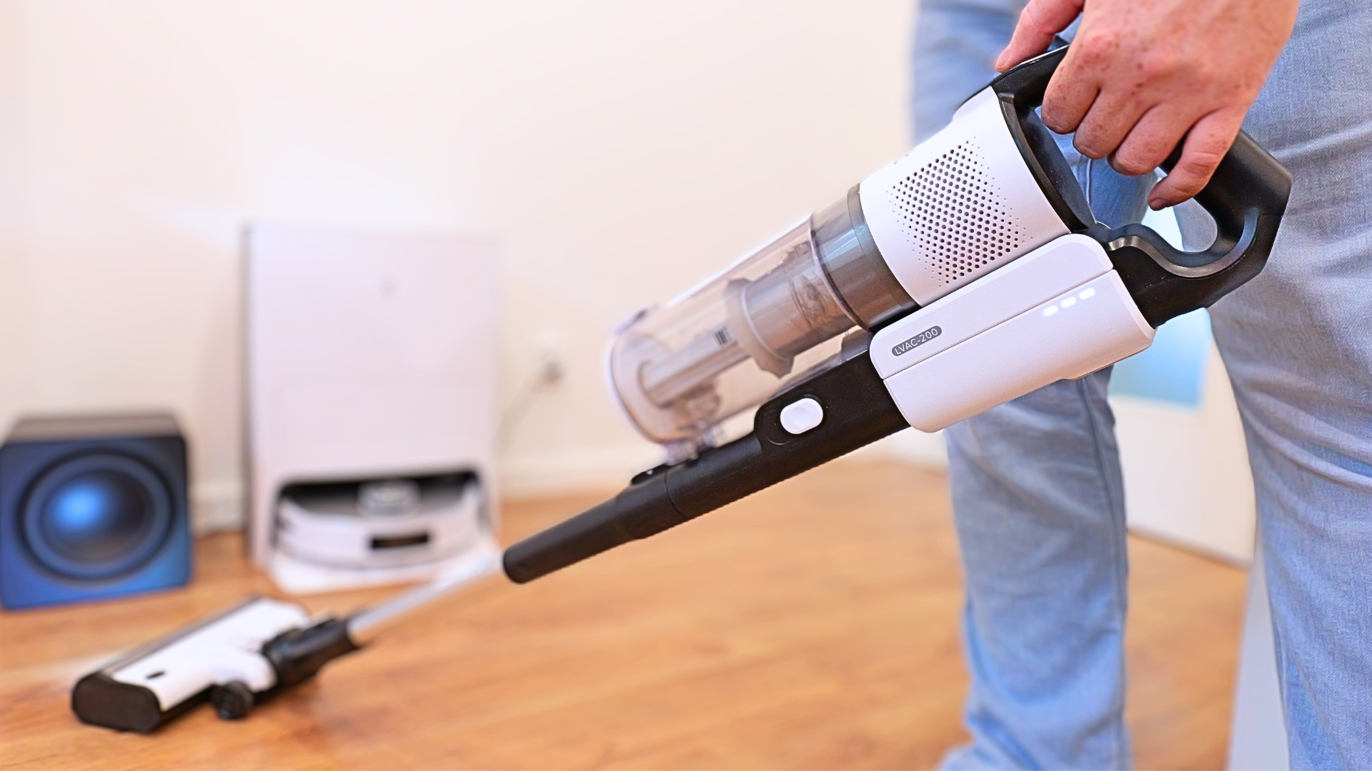 Aku tyčový vysavač Levoit LVAC-200 4v1 Aku Turbo Cyclone: Nízká cena nemusí znamenat nízkou kvalitu (Test)