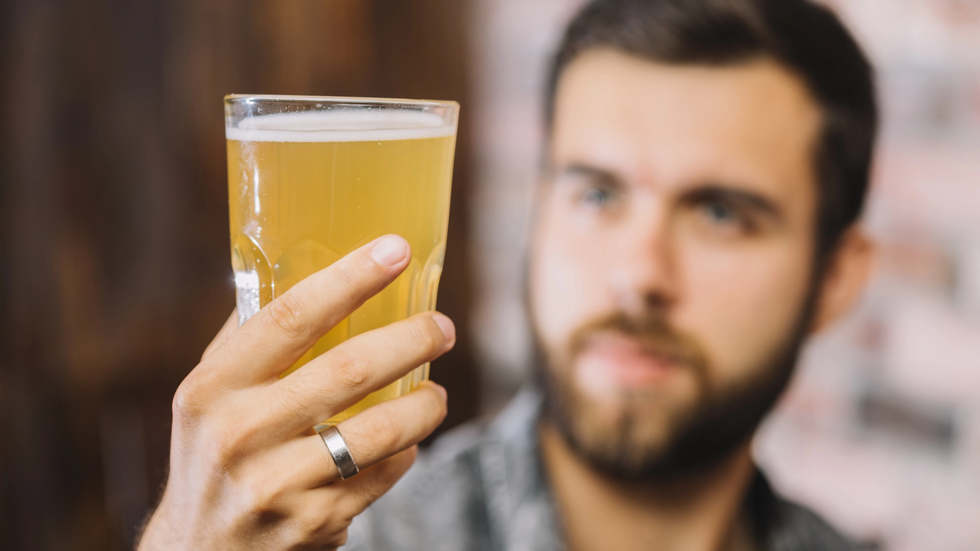 Nejhorší ležáky: V testu 12 piv propadly známé značky, nejlépe si vedlo překvapení z malého pivovaru