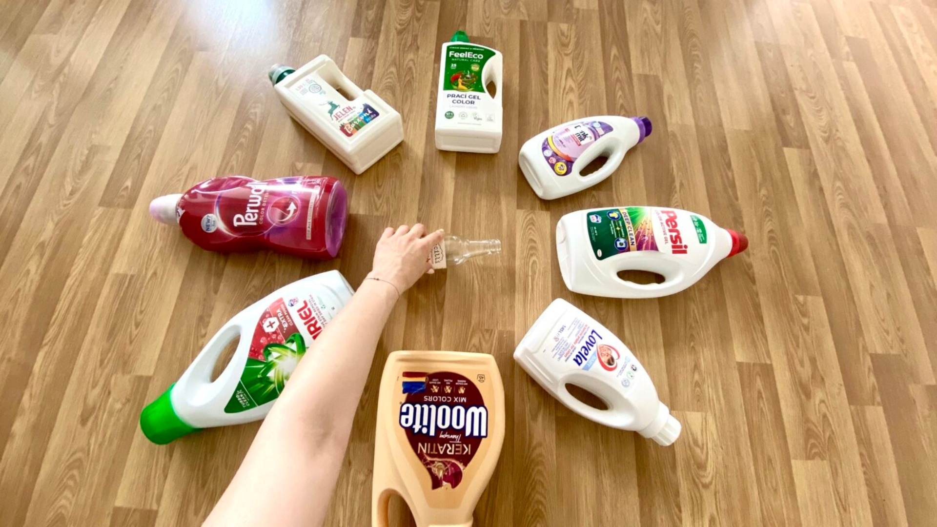 5 nejlevnějších pracích gelů (Redakční testy): Některé poráží drahé značky, jiné spíš jen voní