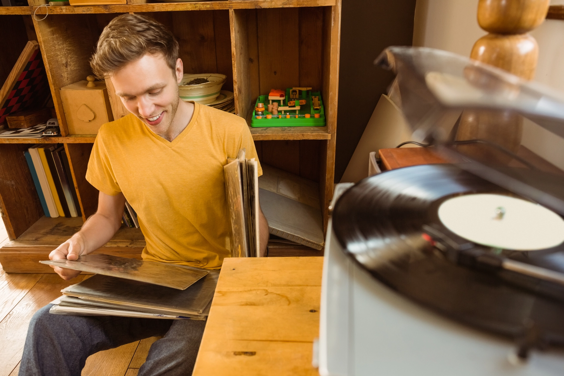 Nejvzácnější gramofonové desky: Některé se prodaly za víc jak 5 milionů korun, obrovskou cenu mají i nahrávky Karla Kryla