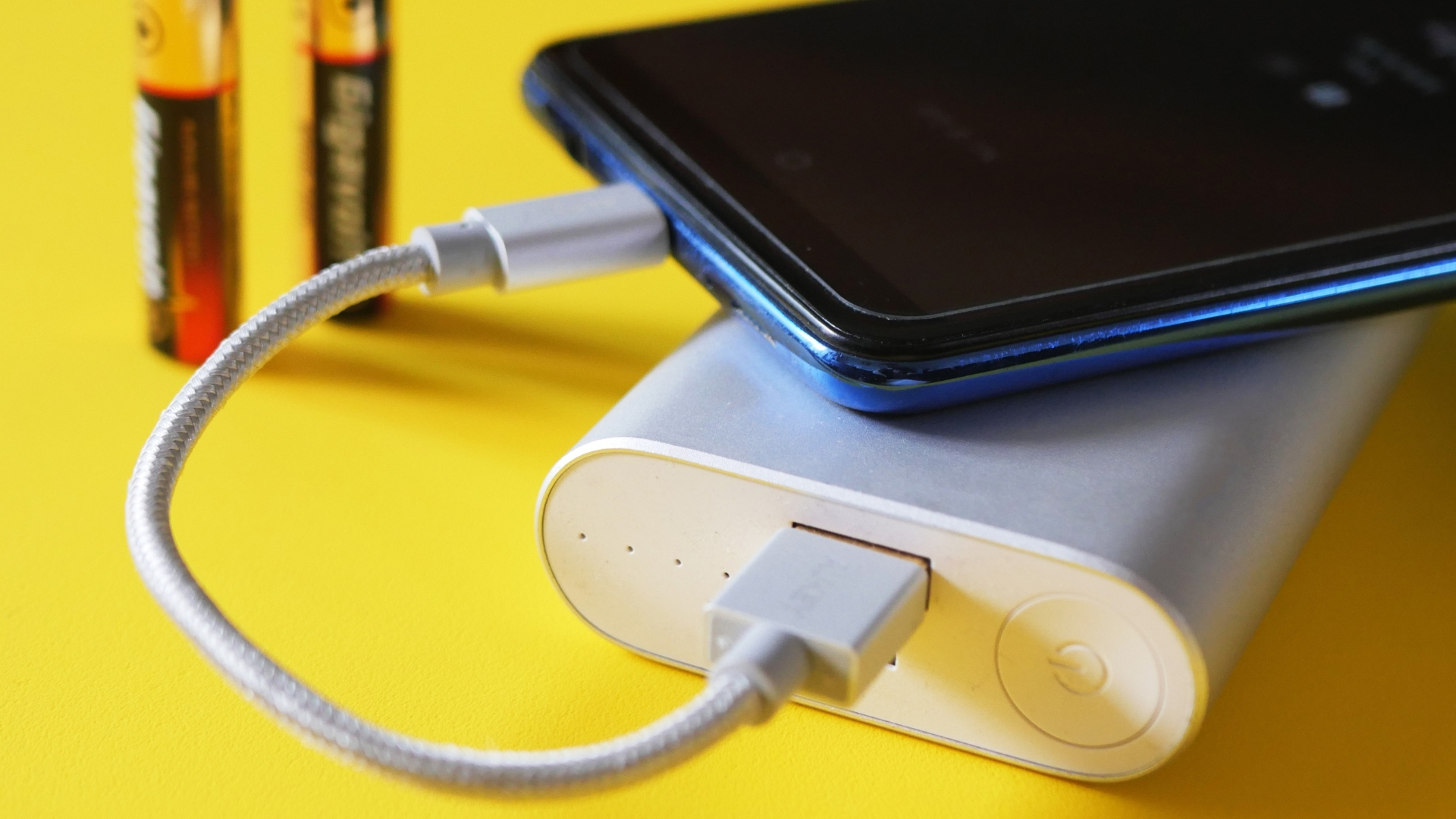 Action prodává extrémně levné kabely k telefonu: USB-C s výkonem 60 W a délkou 1,5 metru stojí jen 38 Kč