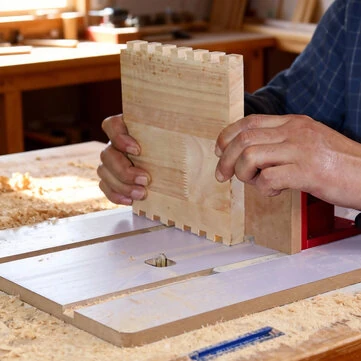 ENJOYWOOD Router Table Box Joint Jig Adjustable Woodworking Tool Compatible with 1/2 1/4 3/8 Cutter Heads Professional Precision