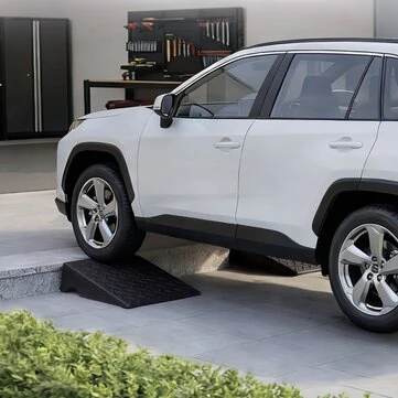 KROAK Pair 6 inch Rubber Curb Ramp Non-Slip Driveway Threshold Ramps With Textured Surface for DIY Car Maintenance Wheelchairs Lawn Mowers Motorcycles