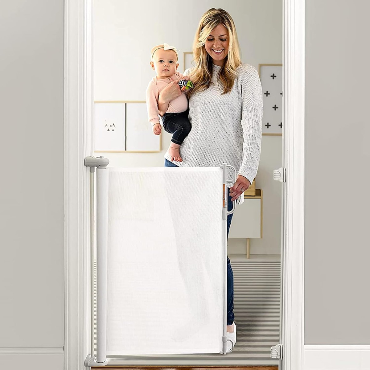 Momcozy Retractable Baby Gate - White