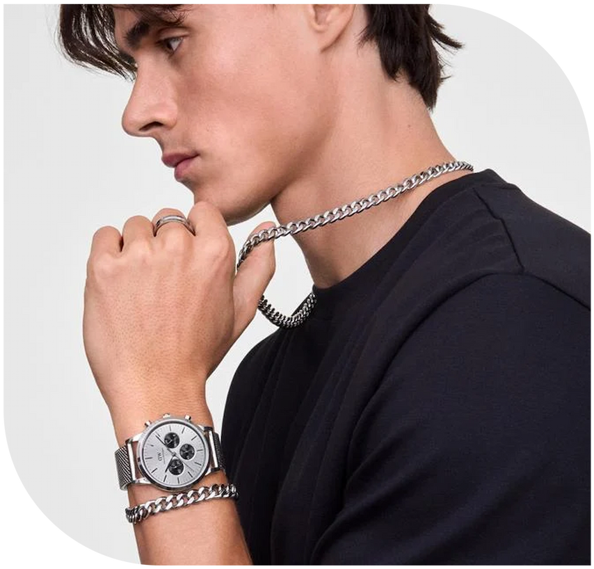 Daniel Wellington Mens jewellery on male model