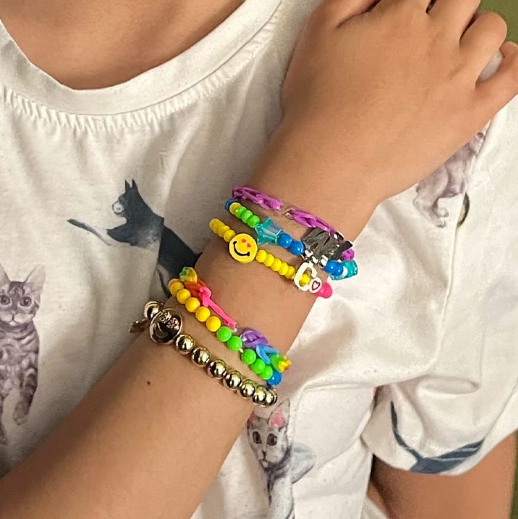 Y2K is Back, and the Friendship Bracelets Are Even Better