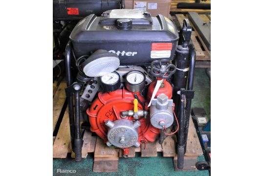 Rosenbauer Otter portable petrol water pump with 18HP…