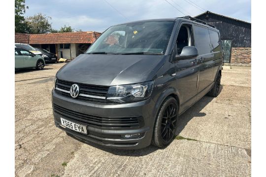 Volkswagen Transporter Van