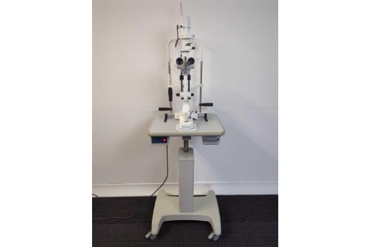 Keeler SL 40-H Slit Lamp with 2 x 12.5X Eye Pieces…