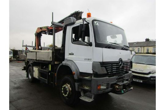 2004 54 reg Mercedes 1828 4x4 Wagon c/w Crane…