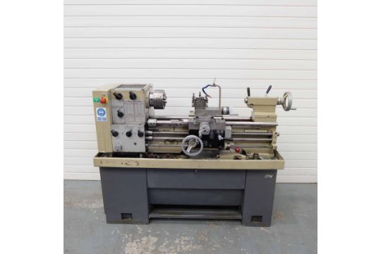 Harrison M300 Gap Bed Centre Lathe. Swing Over Bed…