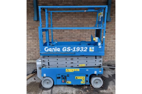 Genie GS-1932 scissor lift - max lifting height:…