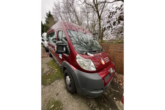 Peugeot Boxer 440 L4H2 HDI Ten Seater Disability…