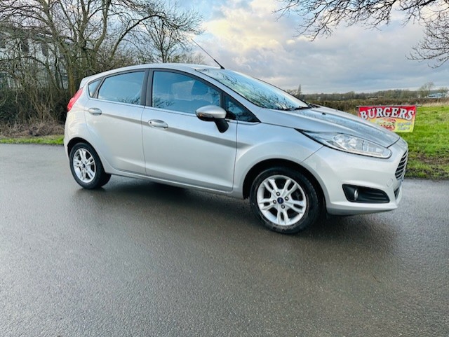 FORD FIESTA *ZETEC EDITION* 5 DOOR HATCHBACK (2017…