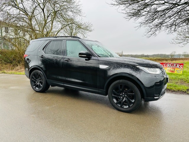 LAND ROVER DISCOVERY 5 'HSE BLACK EDITION' AUTO…