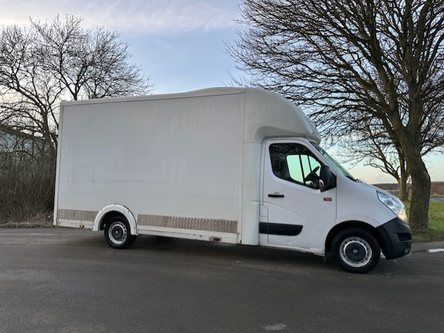 RENAULT MASTER LL35 *LWB - LOW LOADER / LUTON…