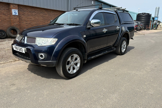 MITSUBISHI L200 2.5 DI-D 4X4 *BARBARIAN / DOUBLE…