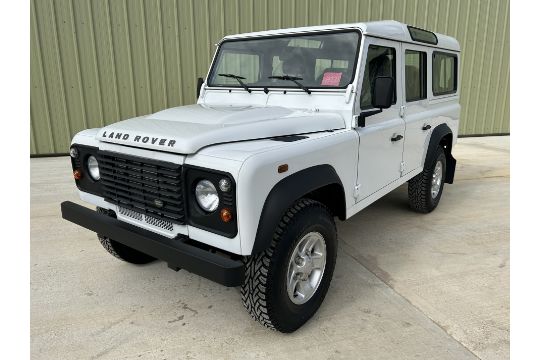 Land Rover Defender 110 5 Door Station Wagon LHD