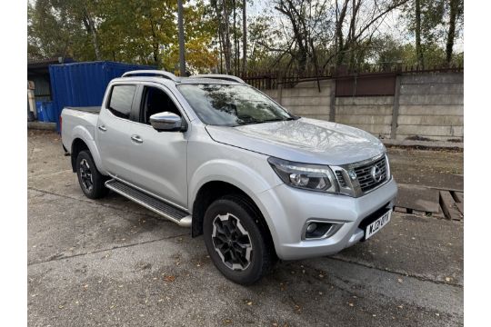 Nissan Navara Tekna 2.3dci 190 Auto D/c Pickup