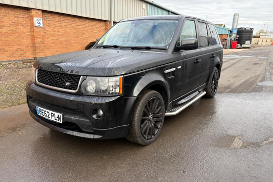 RANGE ROVER SPORT SDV6 (252) *HSE BLACK EDITION*…