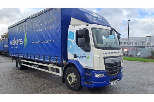 2016 DAF LF260 Curtain Side Truck, 263,194km's,…