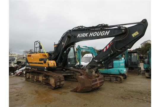 Hyundai HX220 AL tracked 360° hydraulic excavator…