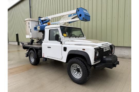 2014 Land Rover Defender 110 2.2 Cpl 13.5m…
