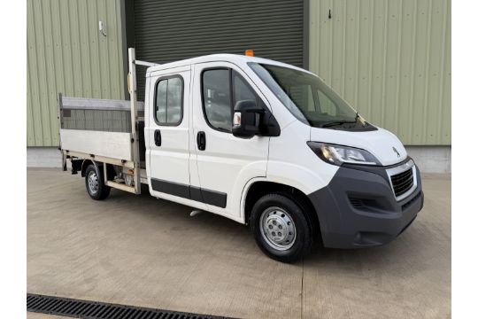 Peugeot Boxer 335 BlueHDi 130 Crew-Cab Dropside…