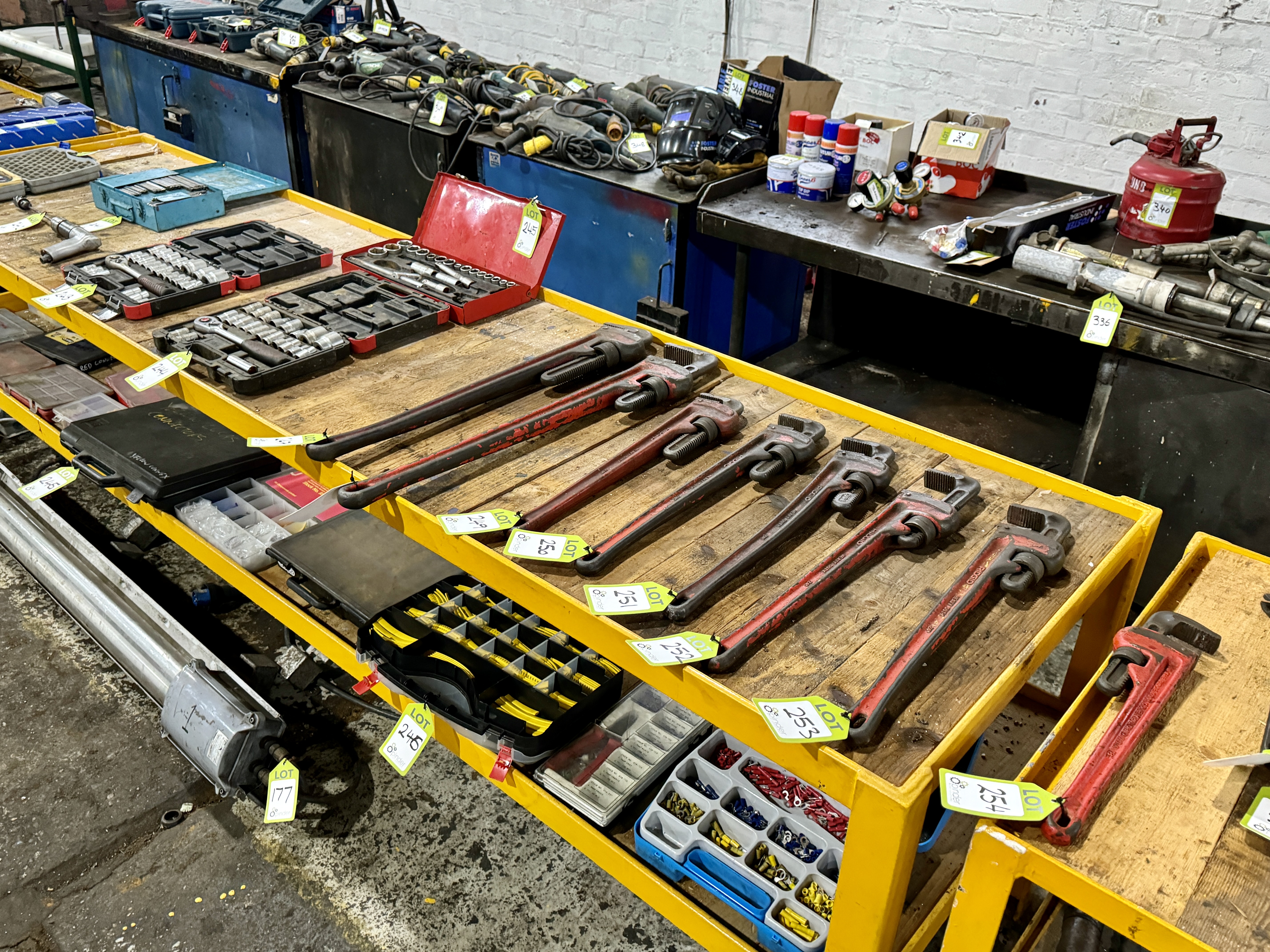 Collective Auction of Industrial Pipe…