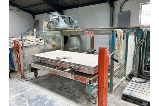 Wells Wellcut 1200 Auto stone saw (2016)