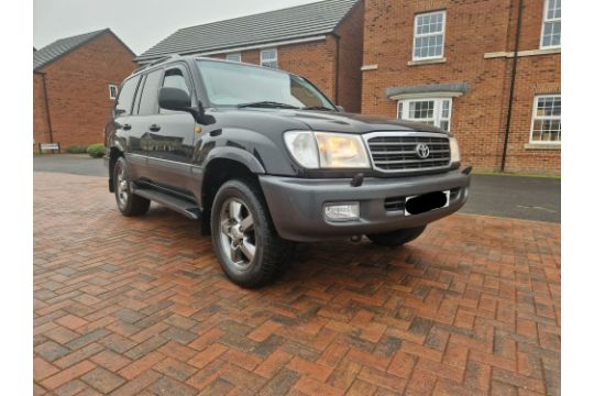 2005 Toyota Land Cruiser Amazon V8 A >>--no…