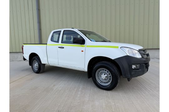2014 Isuzu D-Max extended cab pick-up, low miles,…