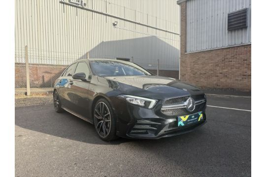 Mercedes-Benz A35 AMG Edition (Premium) – 2.0…