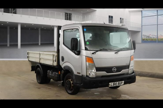 NISSAN CABSTAR 2.5DCI 35.13 S/C *DROPSIDE TRUCK*…