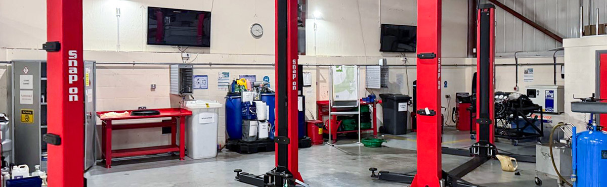 Due To Closure, Assets Of MOT Training Facility Of University Of Derby, Incl Garage & Workshop Equipment, Racking, Catering Assets, Furniture