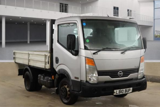 NISSAN CABSTAR 2.5DCI 35.13 S/C *DROPSIDE TRUCK*…