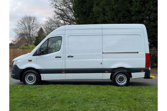 MERCEDES-BENZ SPRINTER PROGRESSIVE - AUTOMATIC…