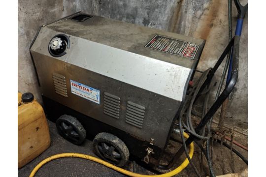 1 x Britclean 3000 SSH Industrial Hot Water Pressure…