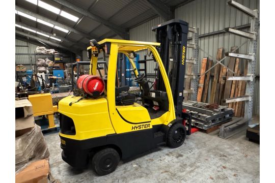 Hyster S4.0FT Fork Lift