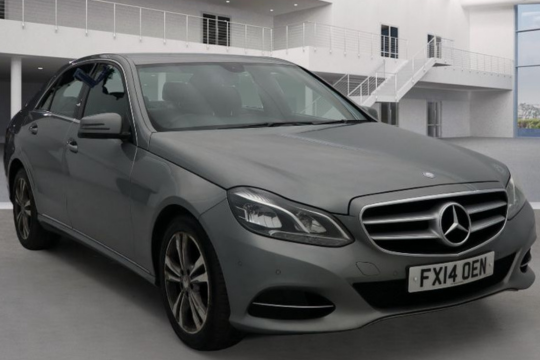 MERCEDES-BENZ E220d *SE EDITION* 7G-AUTO - 14…