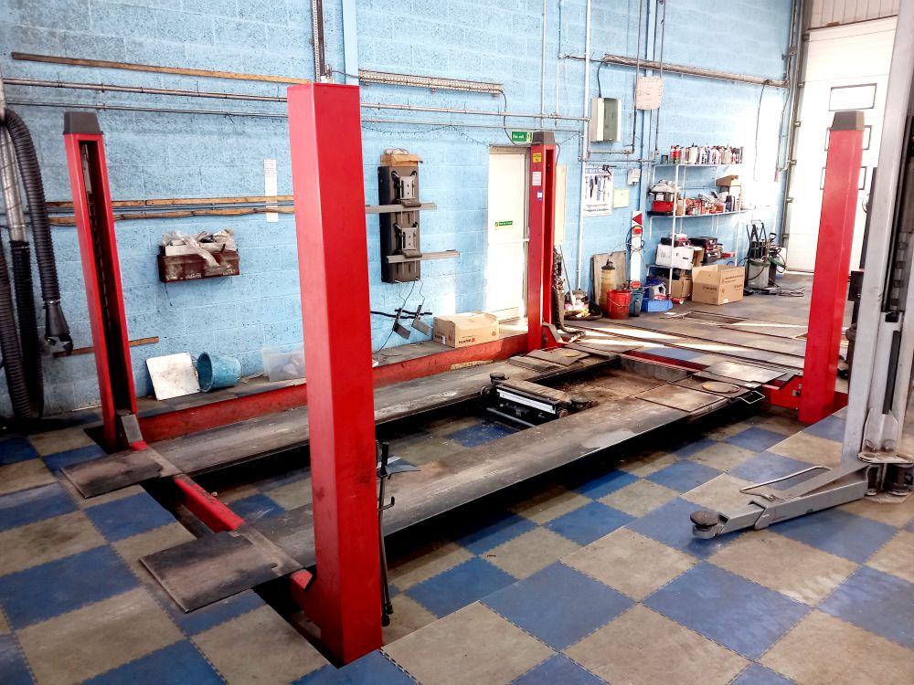 Workshop Equipment from a Ford Dealership…