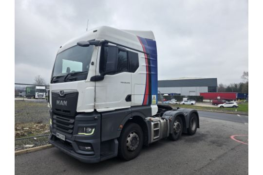 MW22 KRX – MAN TGX 26.470 Sleeper Cab Tractor…
