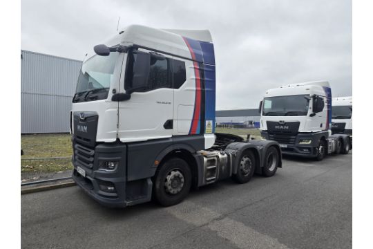MT72 GUE – MAN TGX 26.470 Sleeper Cab Tractor…