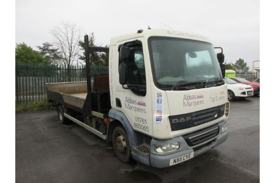 DAF LF45.140 4 x 2 rigid 7.5t flatbed Registration:…