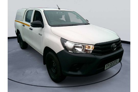 2020 20 reg TOYOTA HILUX ACTIVE D-4D 4WD DCB
