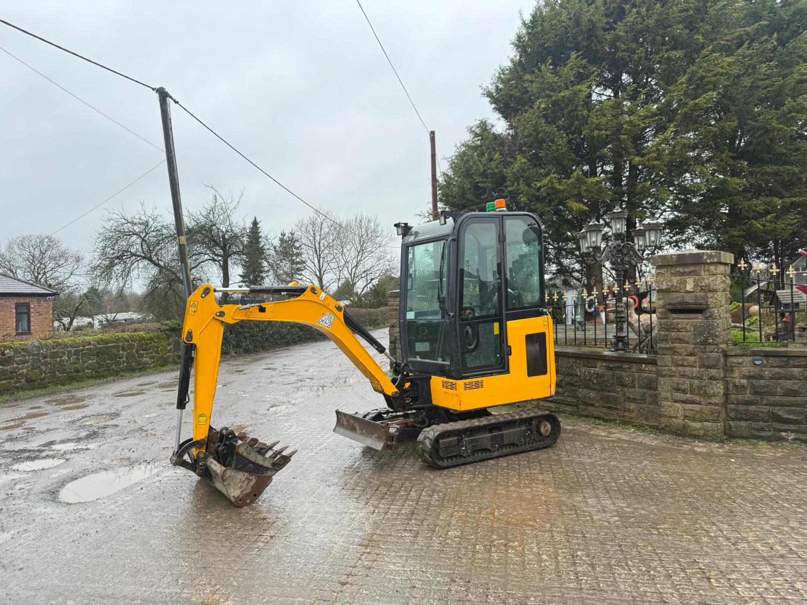 Massive Multi-Lot Auction; Ex-Fleet…