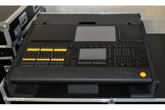 MA lighting GrandMA2 lighting console - full details…