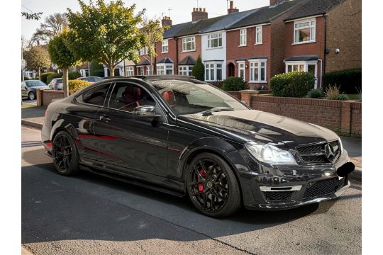 **(only 66k Mileage)** 2013 Mercedes-benz…